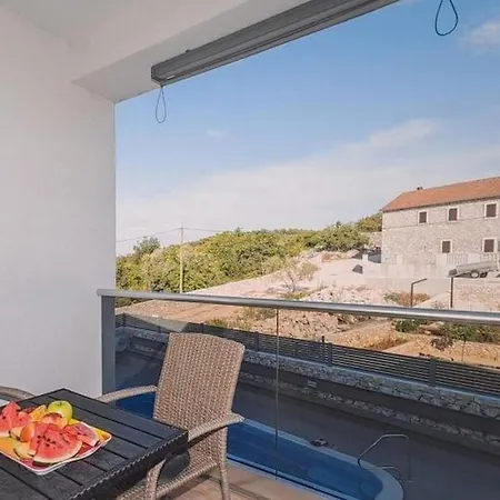 Apartman With A Swimming Pool Lukoran, Ugljan - 23933